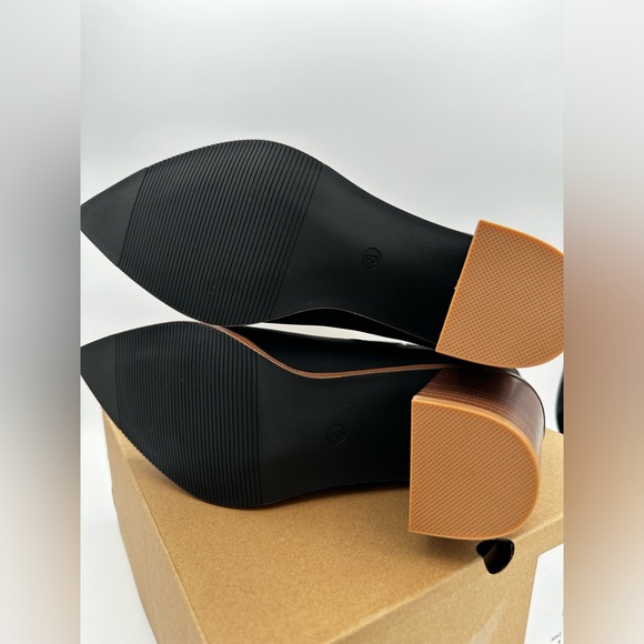 Black Booties Chunky Block Wood Heel Pointed Toe Ankle Boots - Picture 2 of 8